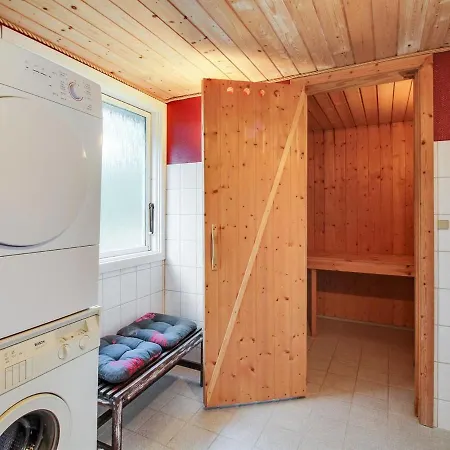 Holiday home Alena - 1km From The Sea In Western Jutland By Interhome *